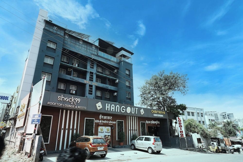 undefined Hotel Hangout