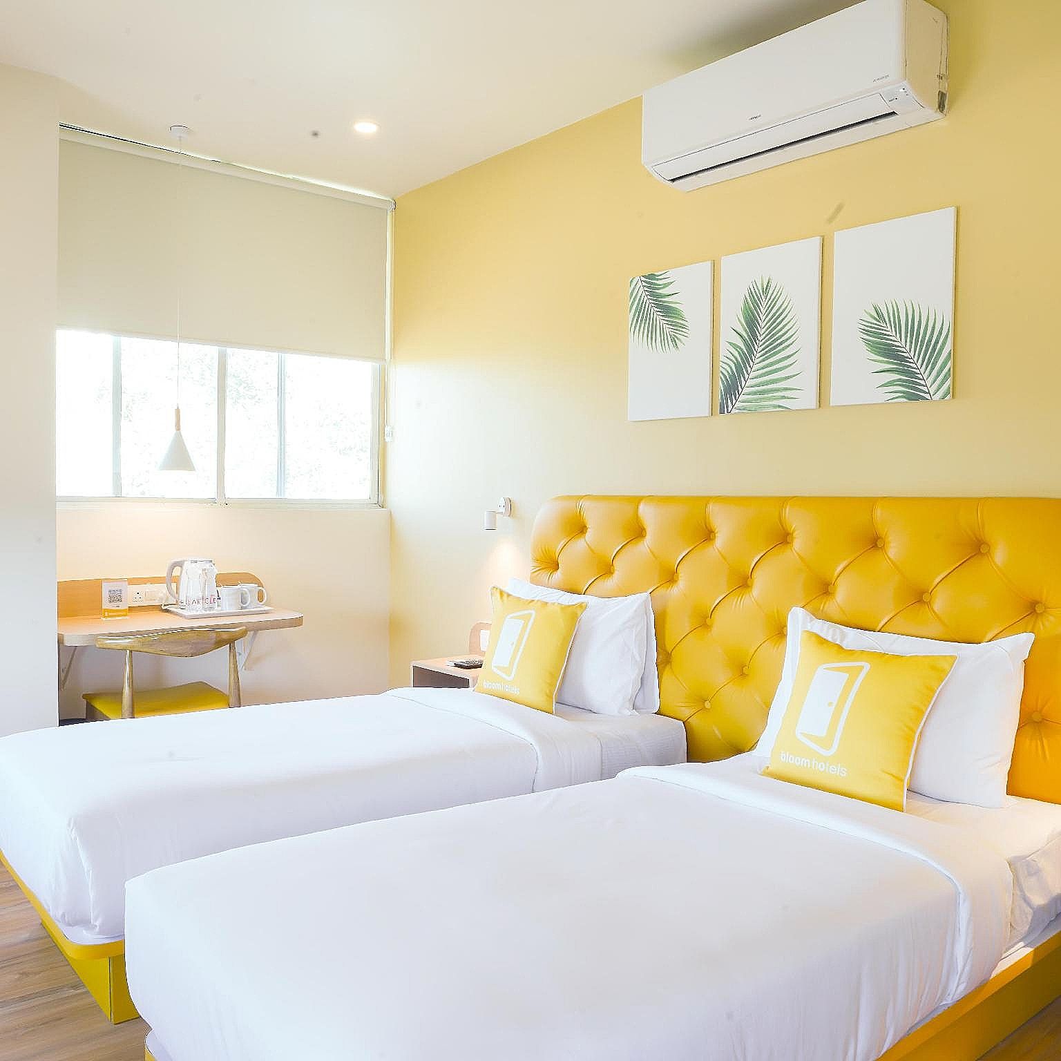 Bloom Hotel - Magarpatta Pune Standard Twin 4