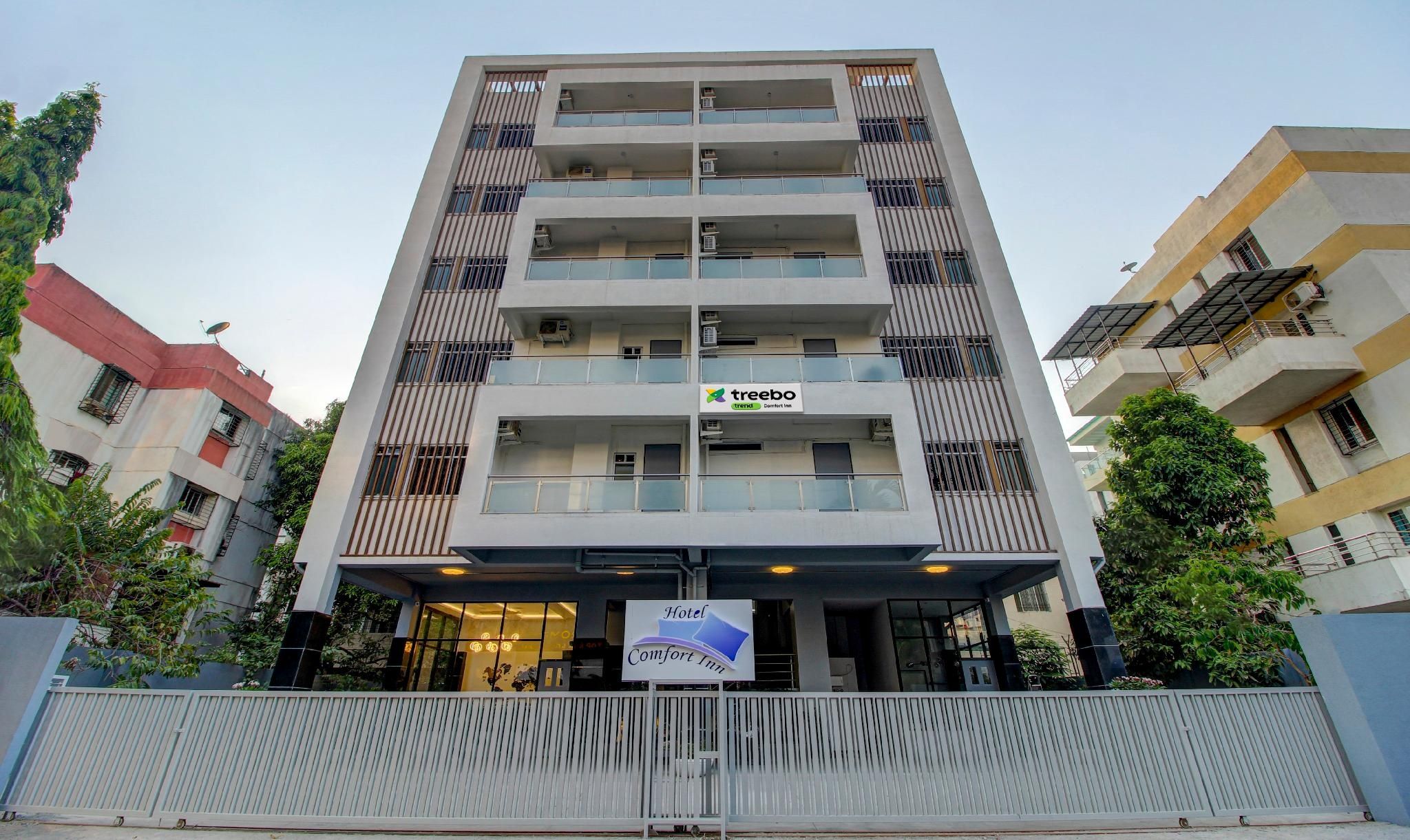 undefined Hotel Comfort Inn
