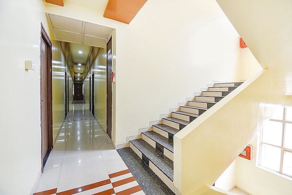 undefined FabHotel Royal Empire 4