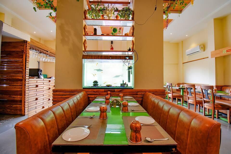 Food & Dining