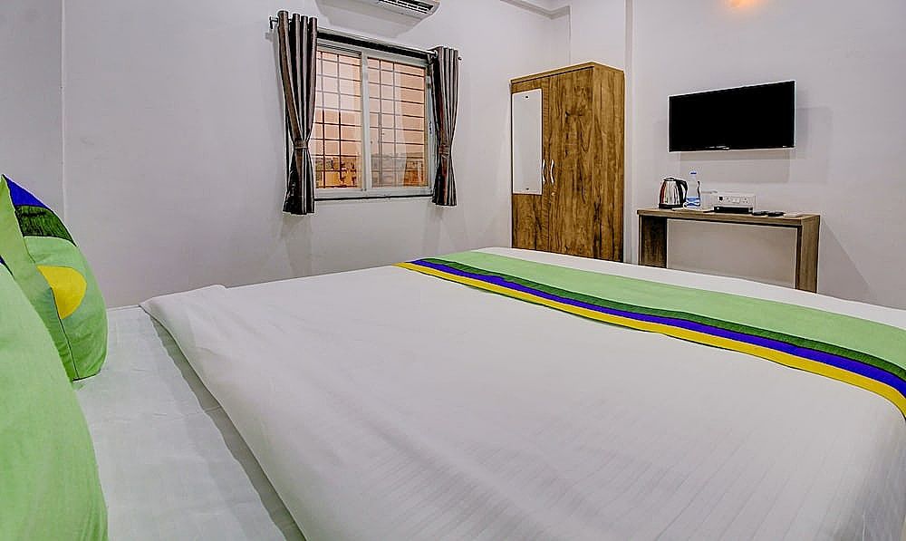 Treebo White House Standard Double Room