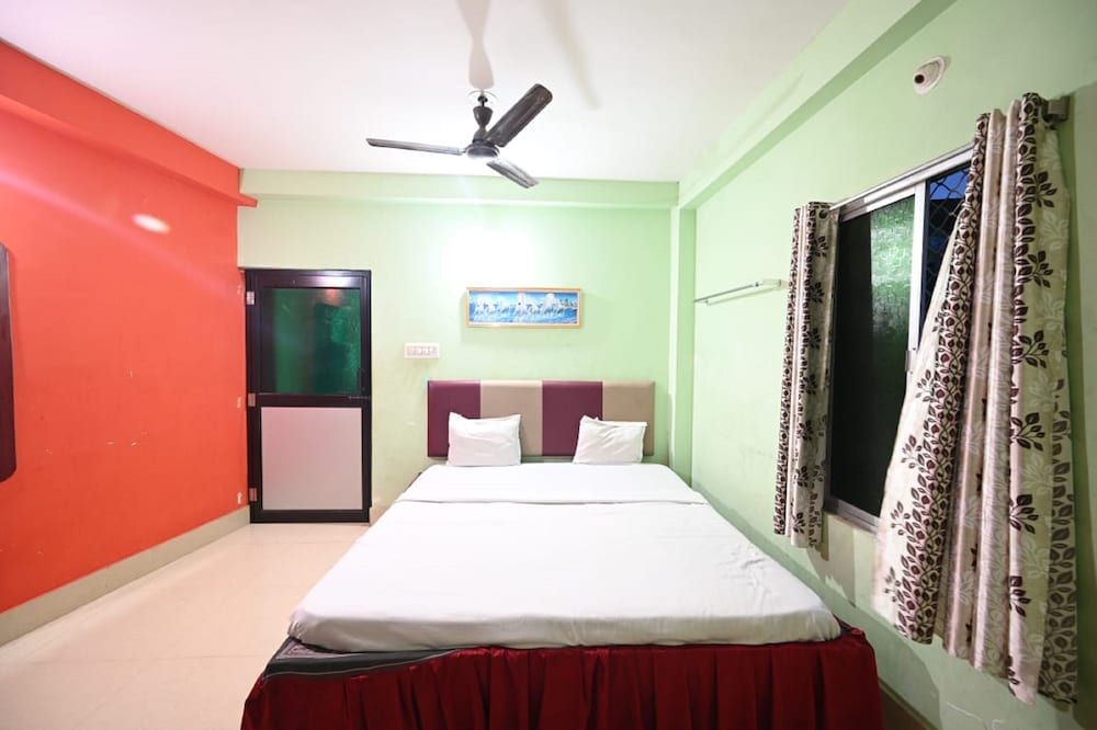 undefined Goroomgo Nilachal Nibas Swargadwar Puri 7