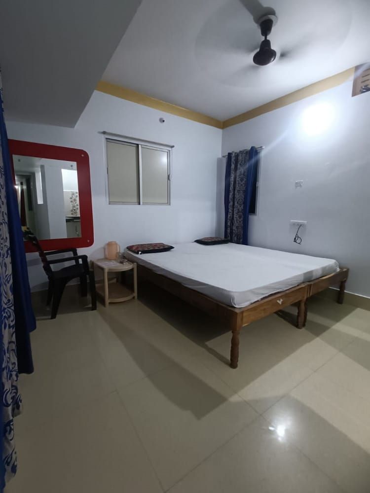 undefined Goroomgo Nilachal Nibas Swargadwar Puri 9