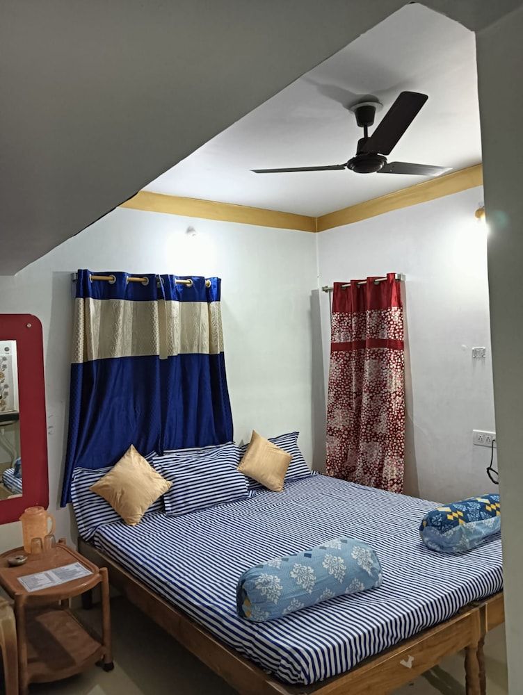 Standard Double Room, Multiple Beds