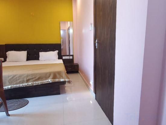 Standard Double Room with Fan