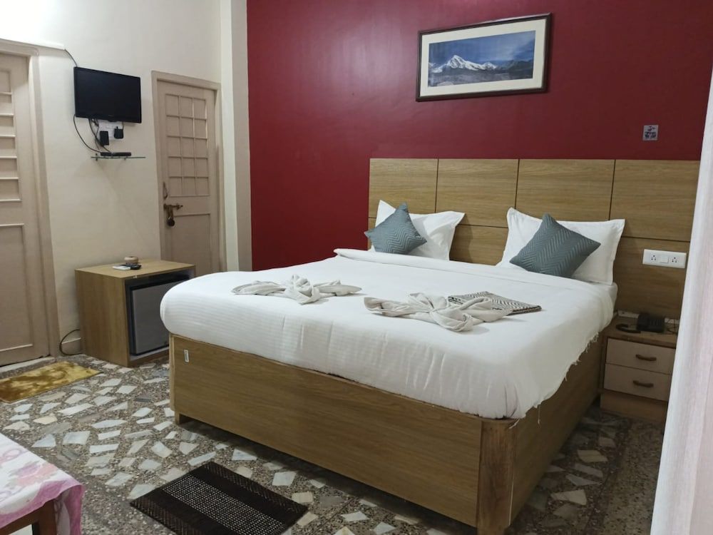 Goroomgo Chandan Resort Puri Executive Double Room, City View 2