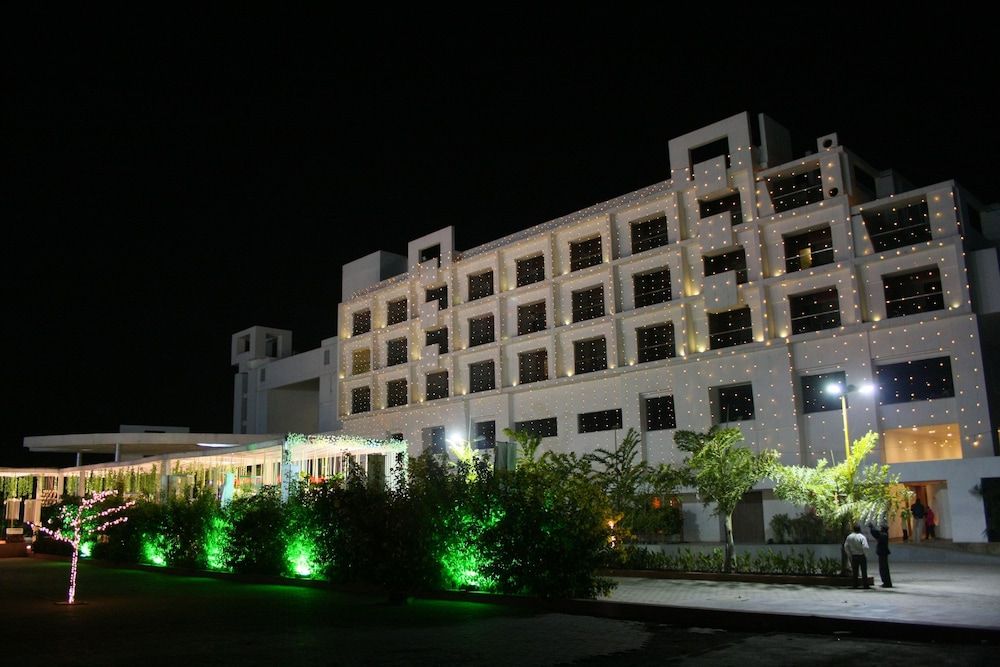 Seasons Hotels Rajkot