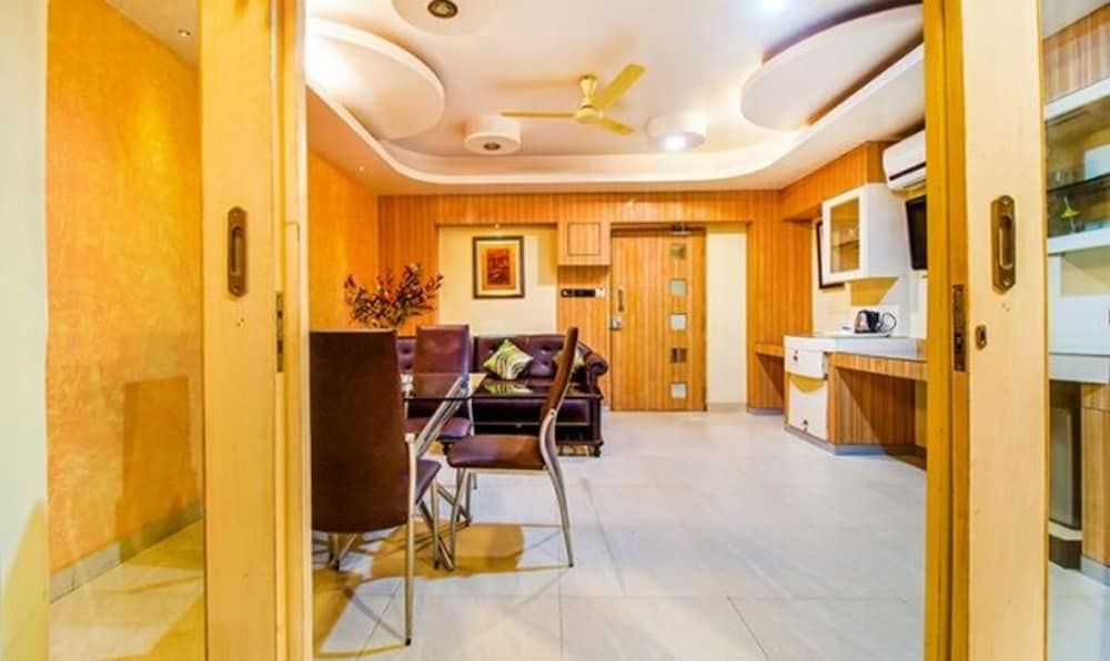 undefined Fabhotel Palash Residency 3
