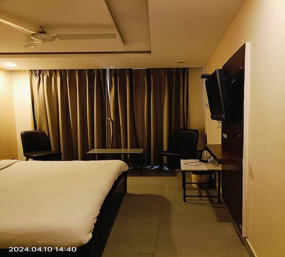 undefined The Himalayan Vista 10
