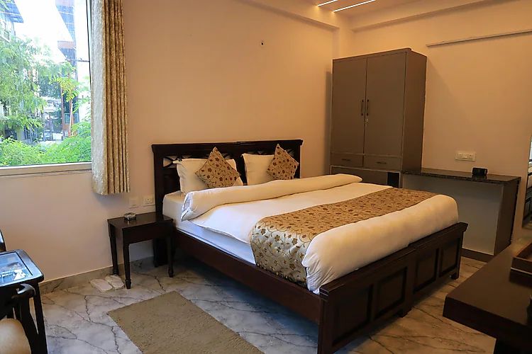 Executive Room With Mountain View