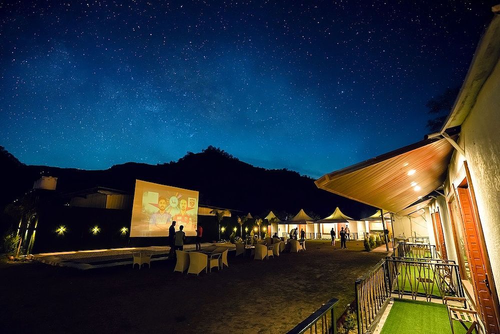 undefined Night in Paradise 8
