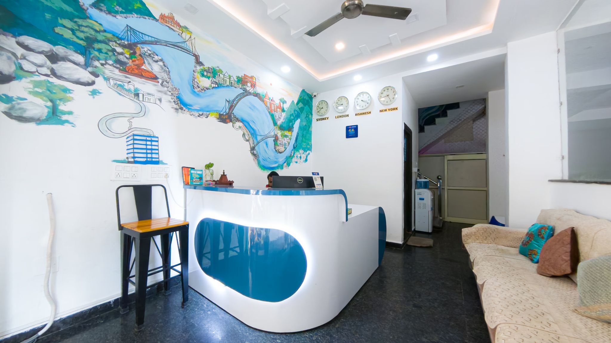 undefined Blue River Hostel 3