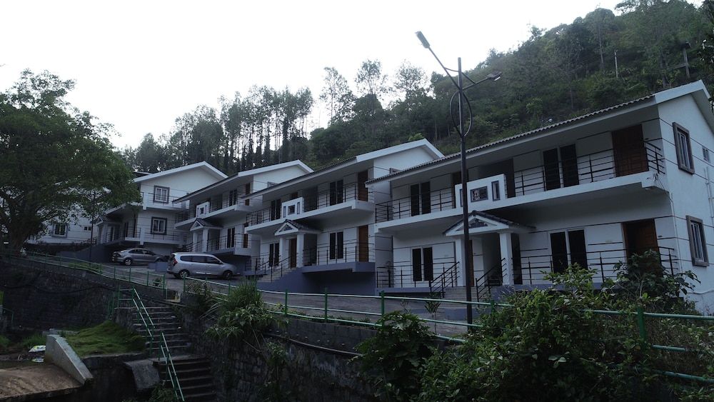 undefined COASTAL GRAND ANGLO FRENCH RESORTS 3