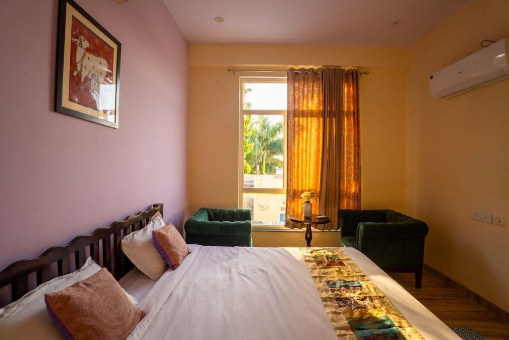 Gharial Bagh Resort Premium Room 10