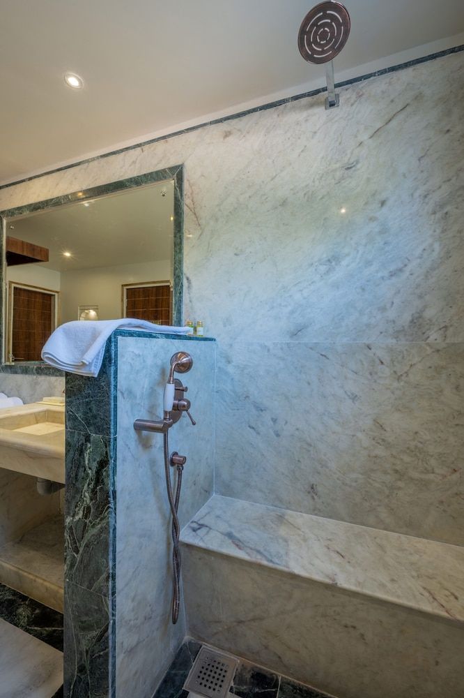 Aangan Resort Ranthambore Deluxe Room 4
