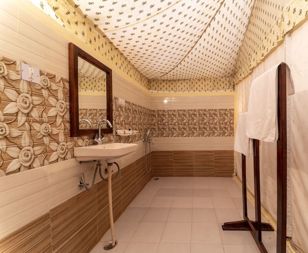 Ranthambore Tiger Resort by Park Tree Deluxe Tent 16