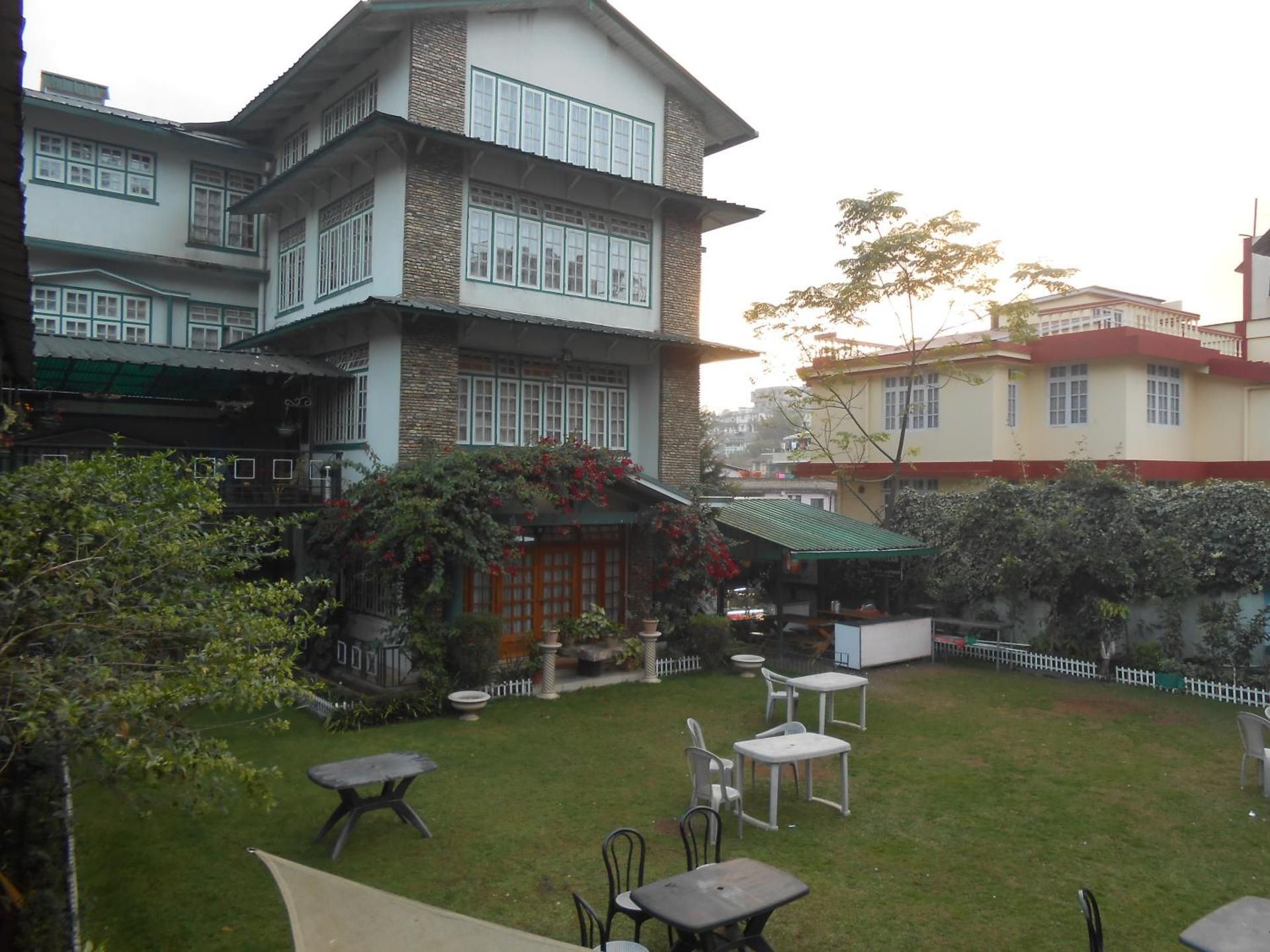 undefined Highwinds 9