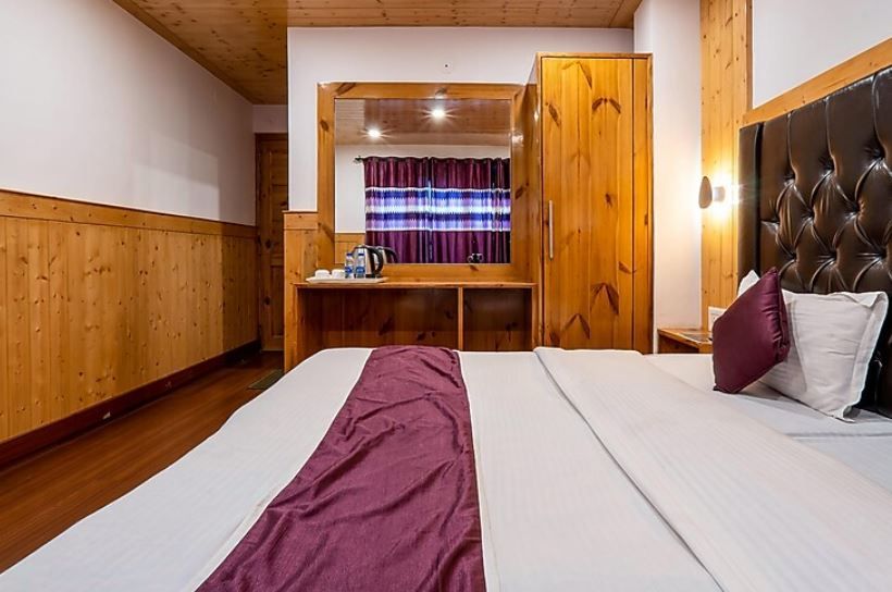 Hotel Windsor Deluxe Room 3