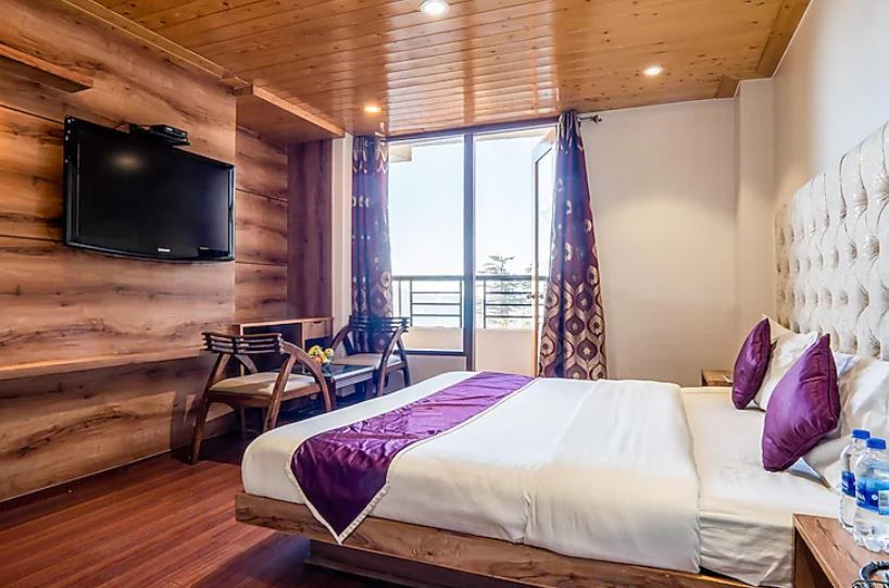 Premium valley view with balcony