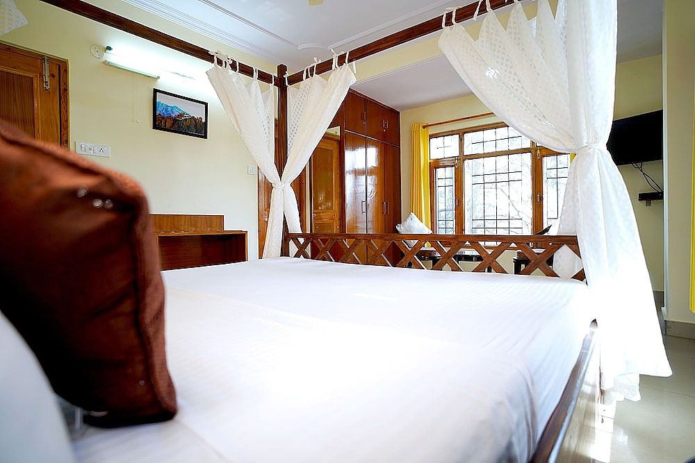 Hill Songey by Dumnu Homes Executive Cottage 2