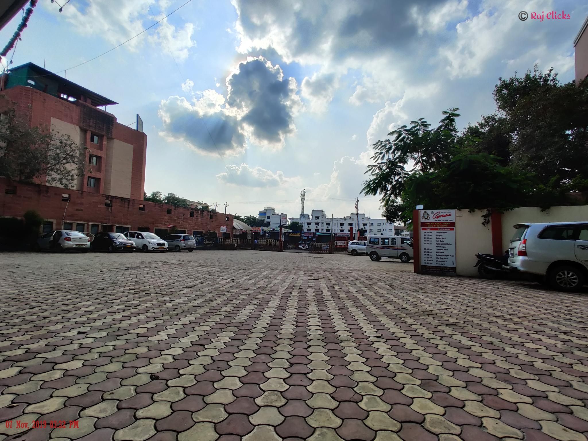 HOTEL GORADIA SHIRDI