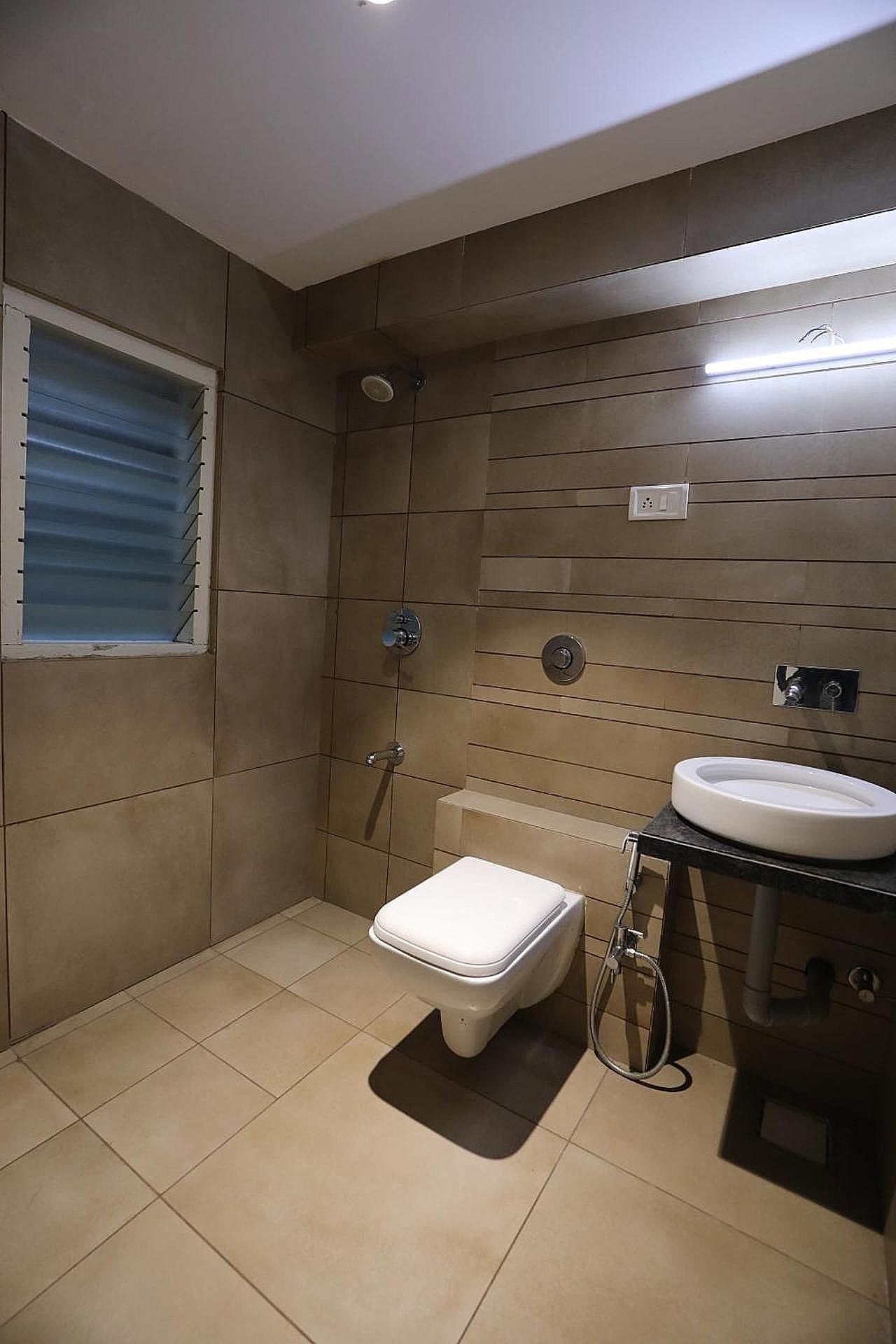 Hotel Shagun, Piplod City Centre Surat Quad Room 5