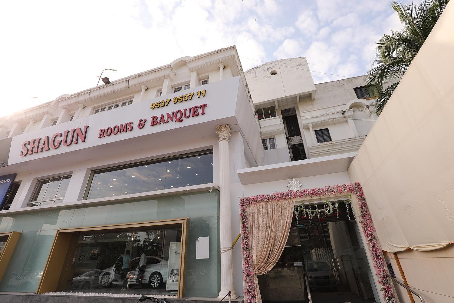 undefined HOTEL SHAGUN - ROOMS & BANQUET 8
