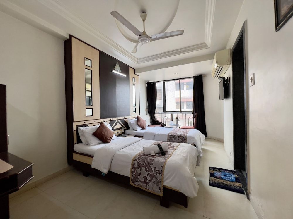 undefined Hotel Comfort 7