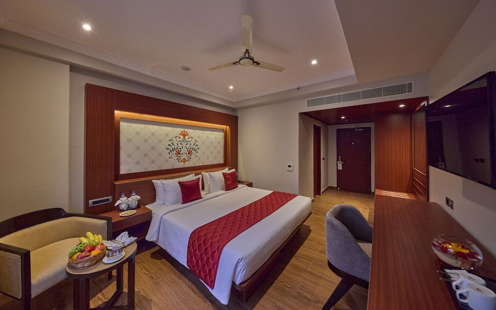 undefined Golden Tulip Tirupati 9