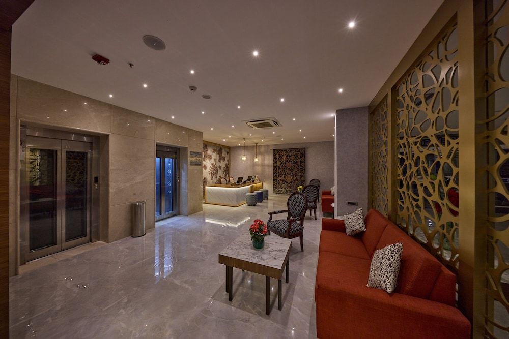 undefined Golden Tulip Tirupati 4