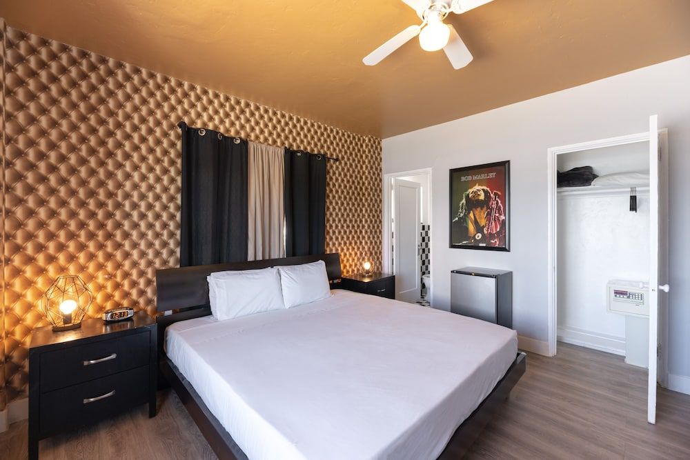 undefined Notebook Miami Beach 2