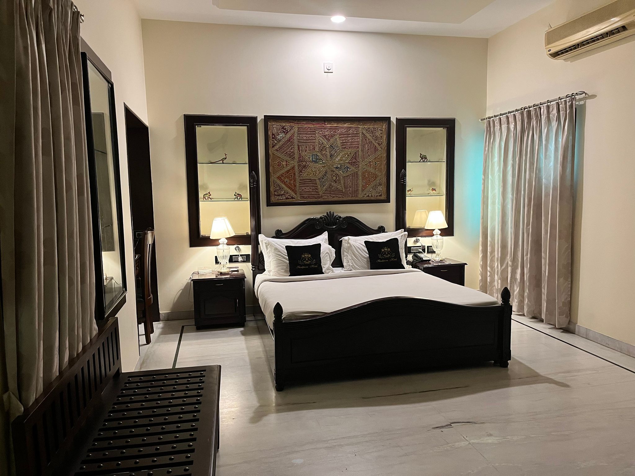 Shahpura Barliyas House, Udaipur Deluxe Double Room 2