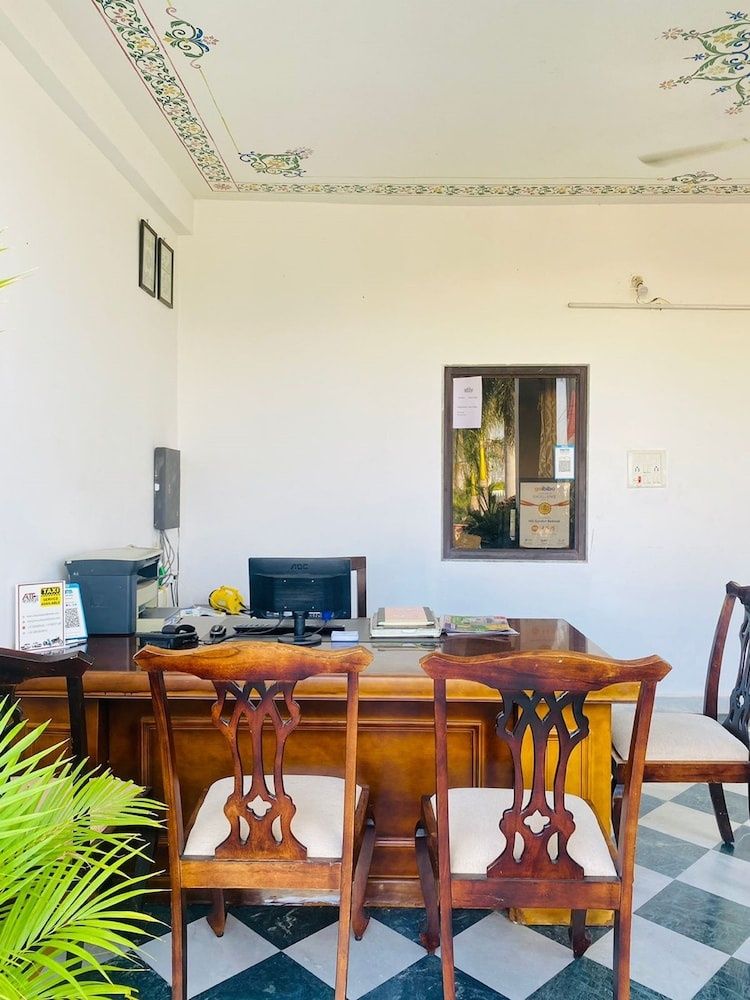 undefined Hill Garden Resort 3