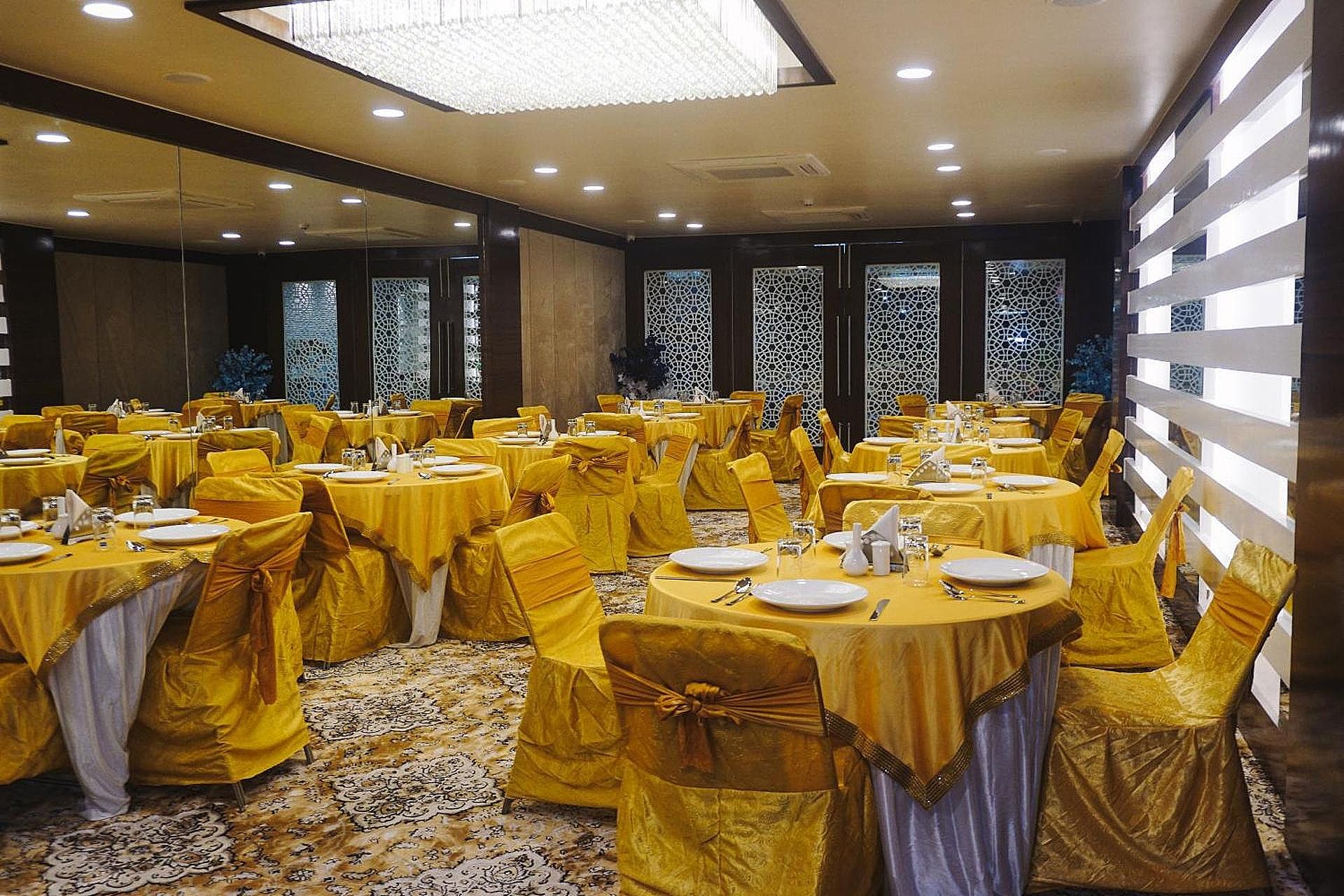 Banquet hall