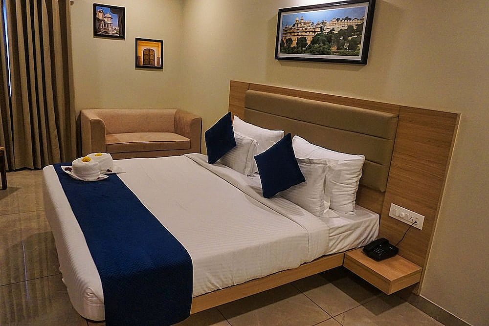 undefined Clarks Inn Express Udaipur 5