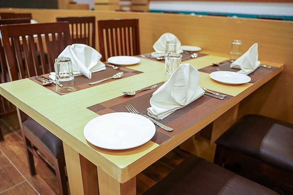 Food & Dining