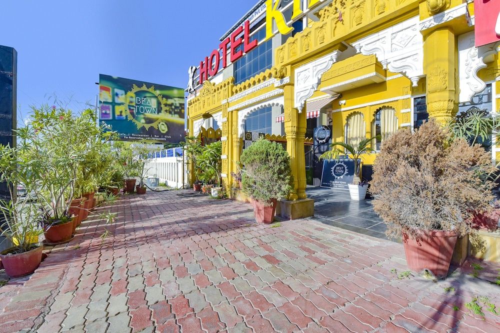 undefined FabHotel Prime Kingfisher 5