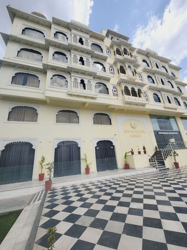 undefined Mewar palace resort and spa 10