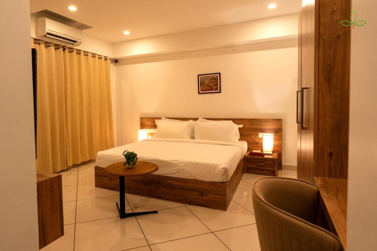 Tea Tree Suites Manipal Executive Suite Double 3