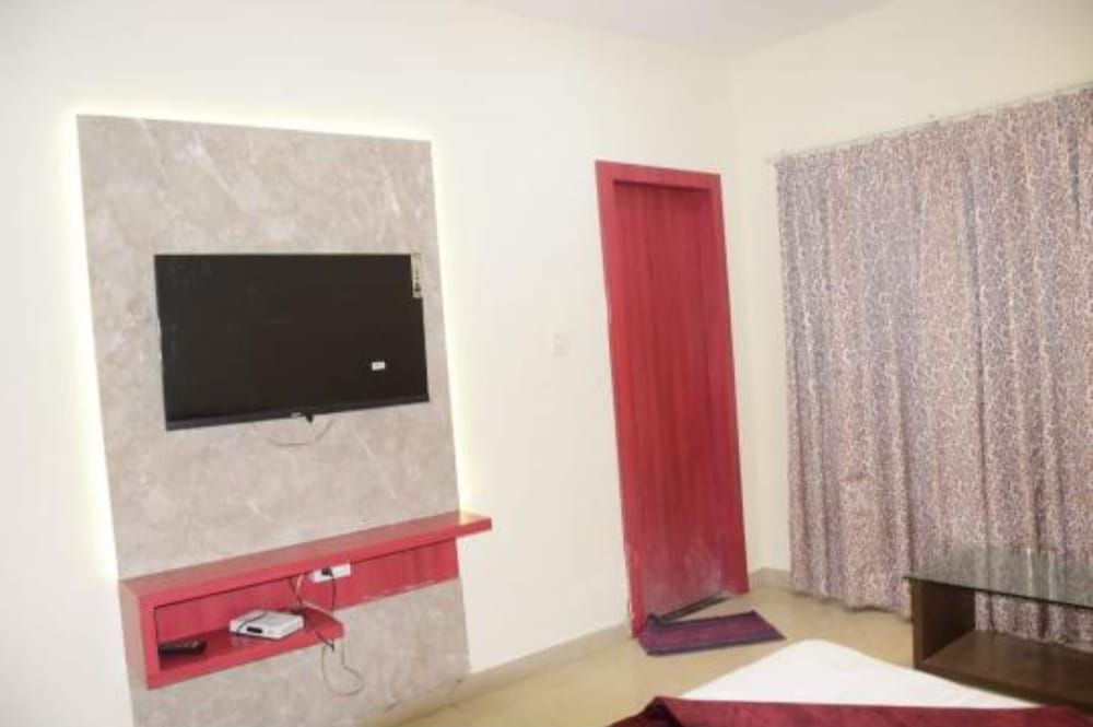 Hotel Kanha Deluxe Room 4