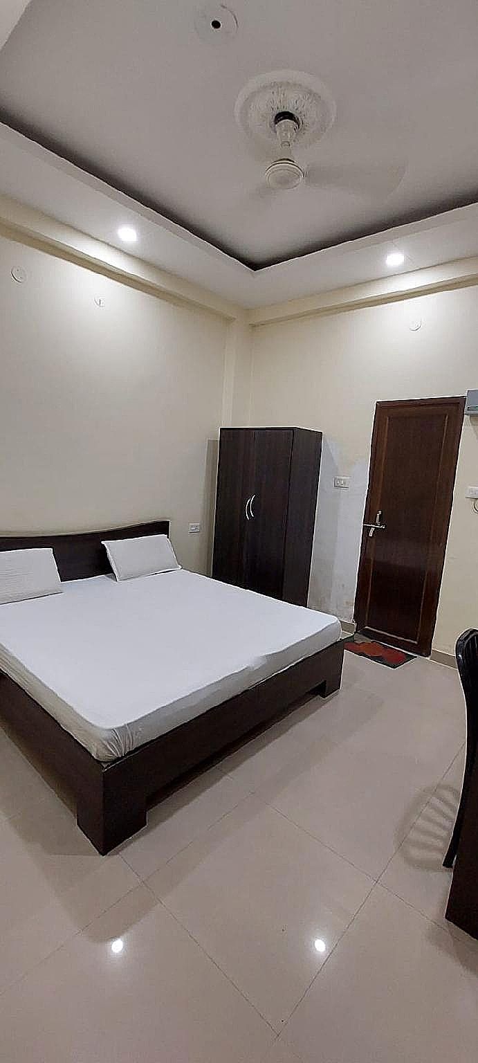 undefined Hotel Galaxy Inn 5