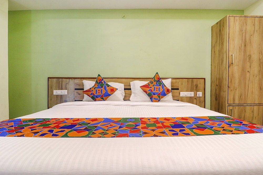 undefined FabHotel SVA 7