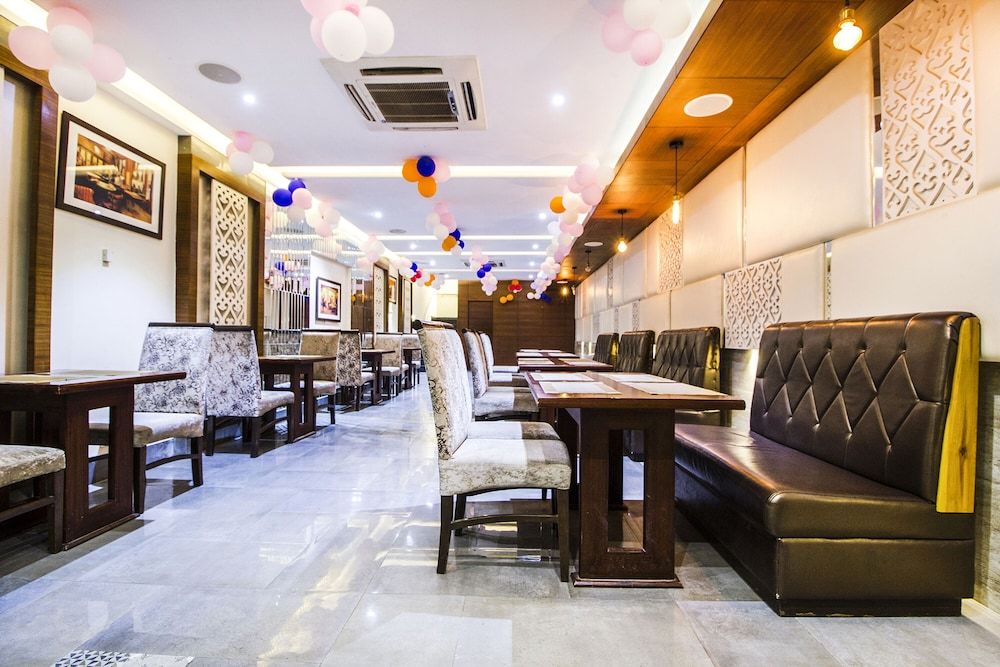 undefined Fabhotel Royal Plaza 10