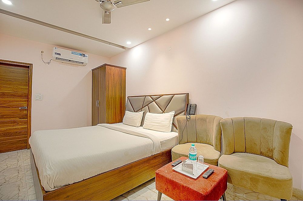 undefined FabHotel Stevia