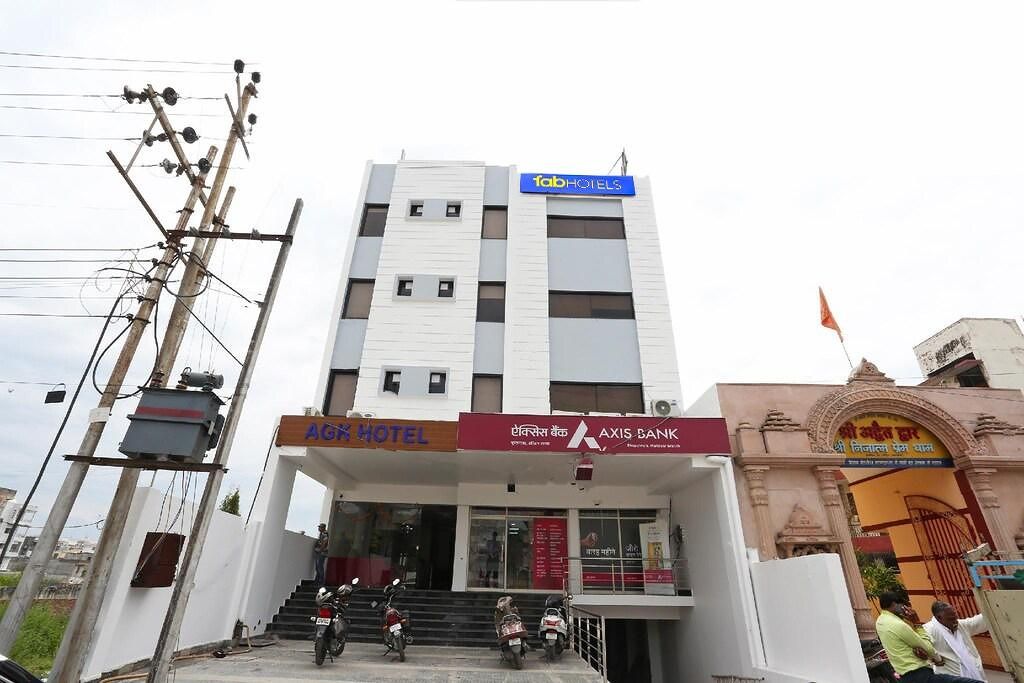 undefined FabHotel AGK 7