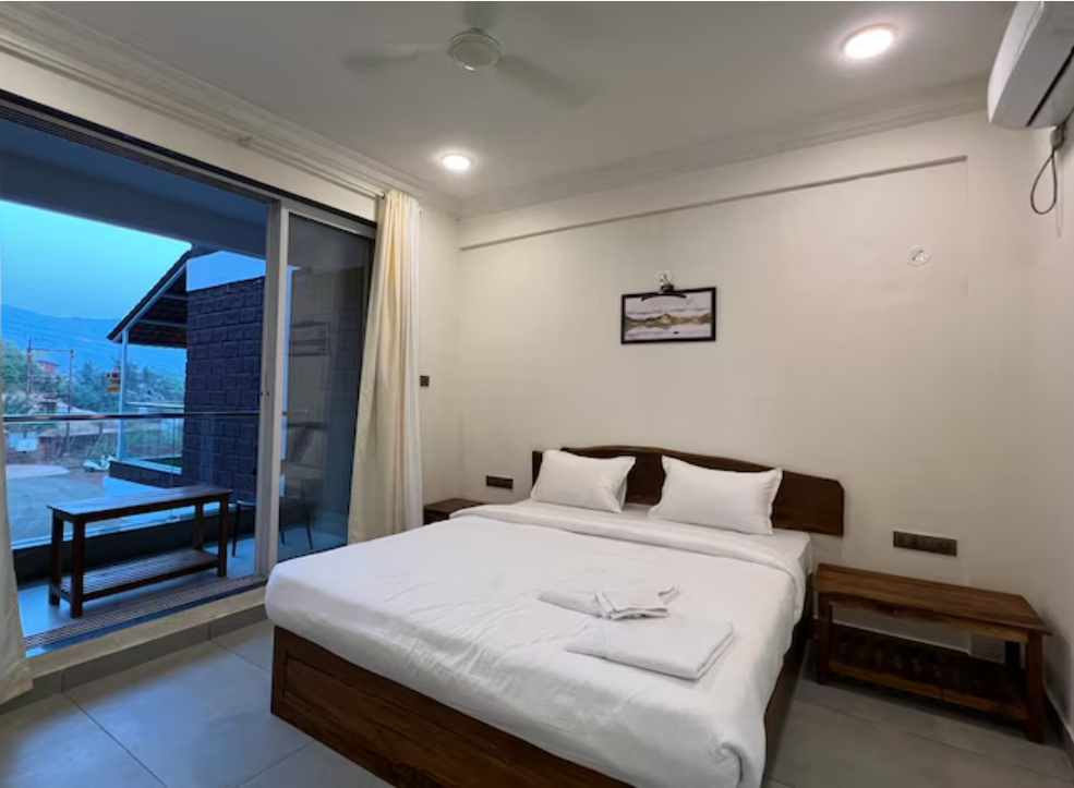 Coastal Bay Beach Resort Deluxe Room Non Sea View 2