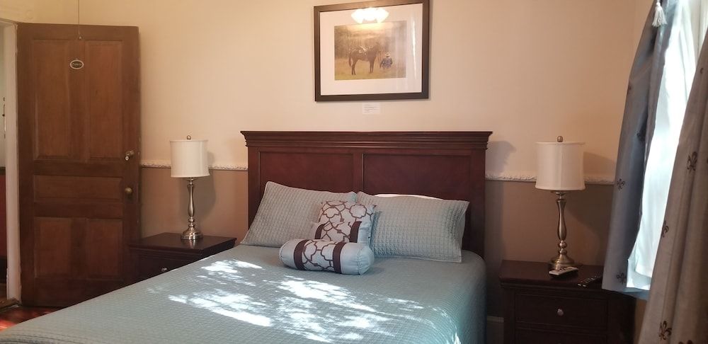 Standard Room, 1 Queen Bed, Non Smoking