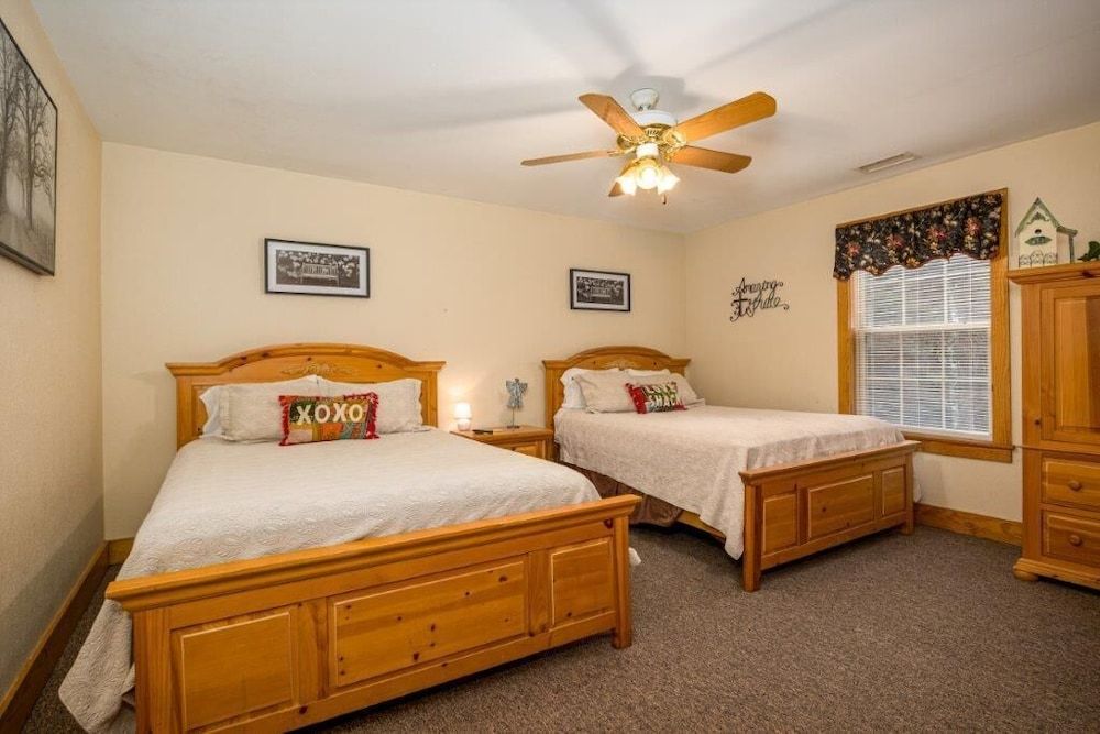Condo, Multiple Beds, Hot Tub