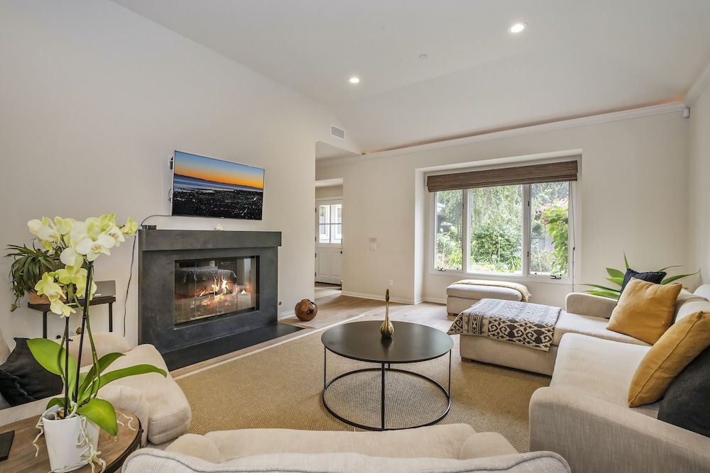Montecito Retreat House, Multiple Beds, Hot Tub, Garden View 13